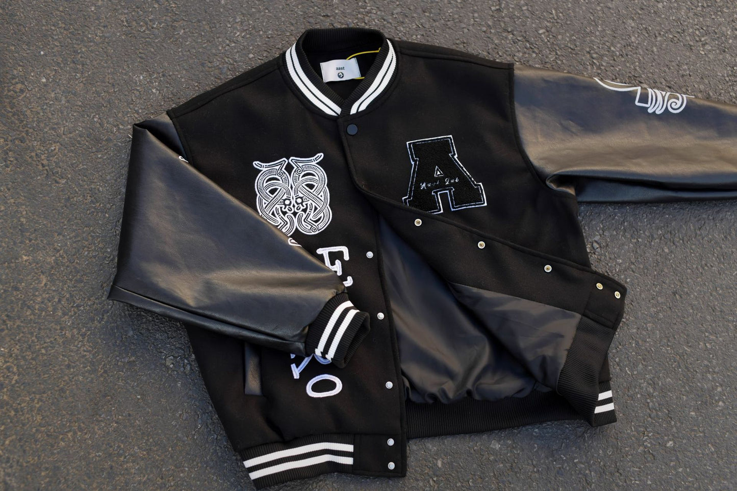 American-style Letter-embroidered Color-block Baseball Jacket For Men